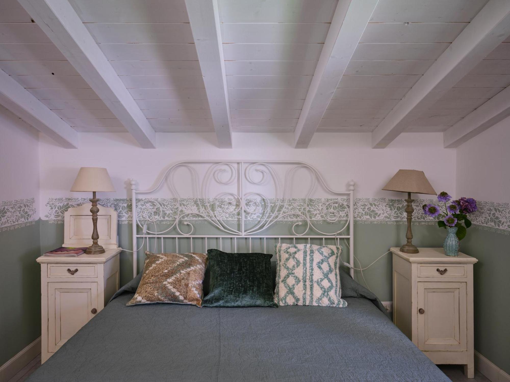 Casa Mileti Bed & Breakfast Vercurago Luaran gambar